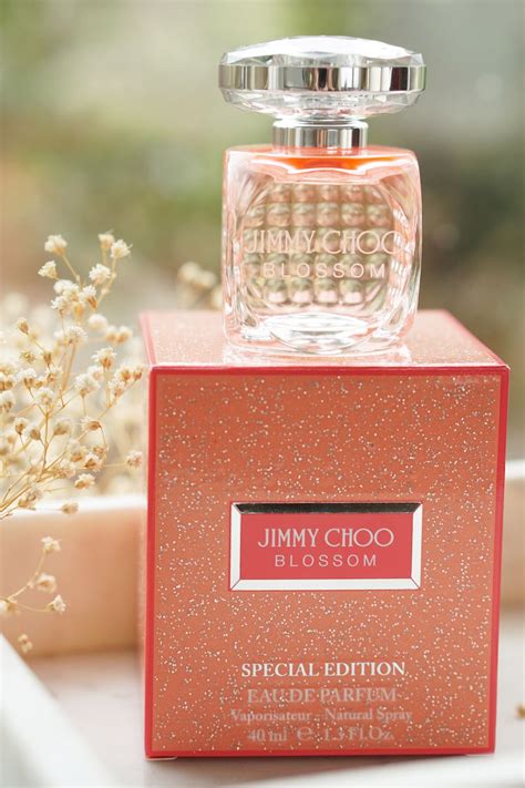 jimmy choo blossom cena.